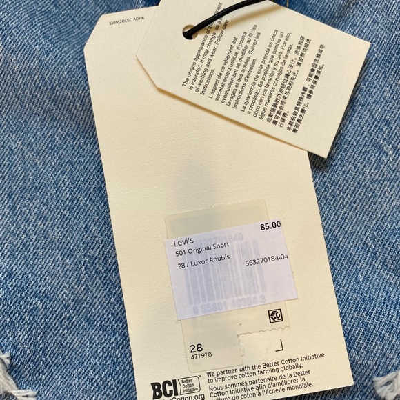 Levi’s 501 Shorts - Picture 5 of 5